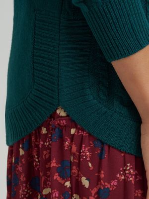 Women's Curved Hem Cable Knit Sweater in Teal Brigade alternative view 3