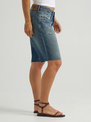 Women's Low Rise Button-Fly Darted Slouch Denim Bermuda in Heavy Rainfall