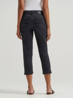 Women's Legendary Straight Denim Capri in Play It Cool
