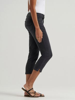 Women's Legendary Straight Denim Capri in Play It Cool