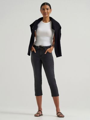 Women's Legendary Straight Denim Capri in Play It Cool