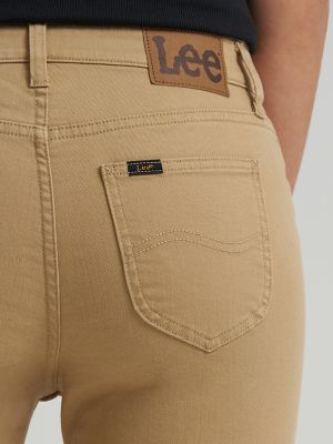 Women's Legendary Straight Denim Capri in Wheat alternative view 4