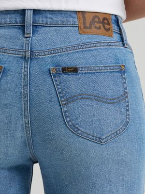 Women's Legendary Relaxed Denim Bermuda in Turning Tide