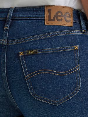 Women's Legendary Relaxed Denim Bermuda in Night Rain alternative view 4
