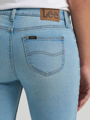 Women's Legendary Straight Denim Capri in Cobalt Cloud alternative view 4