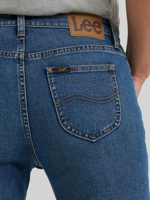 Womens Legendary Straight Denim Capri:Clear Nights:10:M alternative view 4