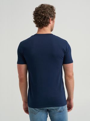 Men's Slim Fit Lightweight Pocket Tee in Rivet Navy alternative view