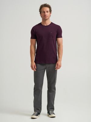 Men's Slim Fit Lightweight Pocket Tee in Deep Wine