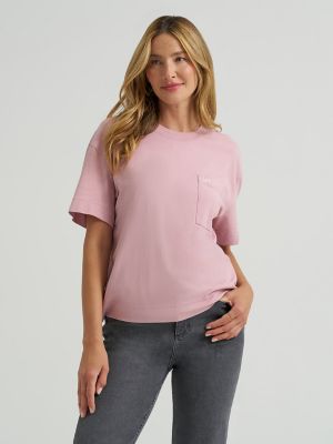 Women's Solid Logo Pocket Tee in Pretty Plum
