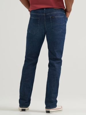 Men's Extreme Motion Regular Straight Jean with Cool Temp Technology in Blithe