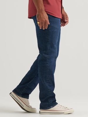 Men's Extreme Motion Regular Straight Jean with Cool Temp Technology in Blithe
