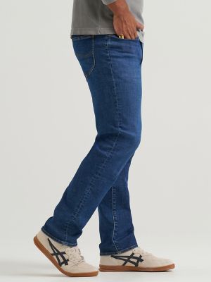 Men's Extreme Motion Regular Straight Jean with Cool Temp Technology in Stronghold alternative view 3