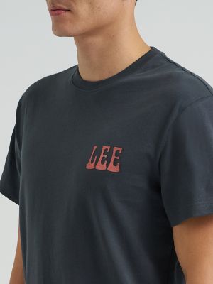 Men's Relaxed Fit Vinyl Shop Graphic Tee in Washed Black alternative view 6