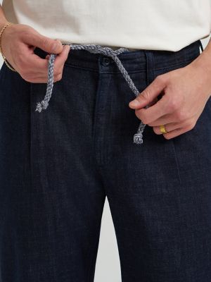 Men's Relaxed Pleated Chino Pant