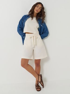 Women's High Rise Pleated Linen Bermuda