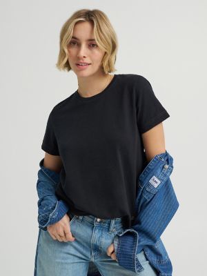 Women's Solid Crew Neck Tee in Black