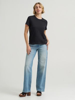 Women's Solid Crew Neck Tee in Black