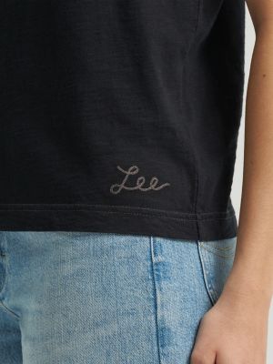 Women's Solid Crew Neck Tee in Black