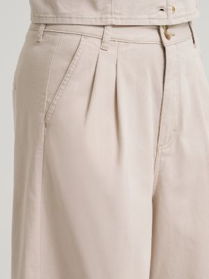 Women's Loose Pleated Trouser Pant in Putty alternative view 5