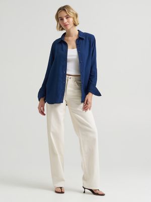 Women's Classic Pocketless Button Down Shirt in Sunset Ride alternative view 2