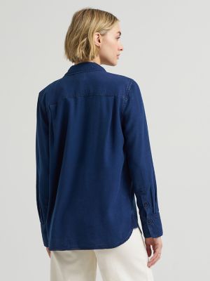 Women's Classic Pocketless Button Down Shirt in Sunset Ride alternative view 3