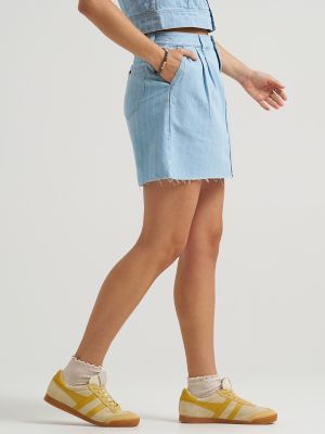 Women's Pleated Denim Skirt in Denim Kisses alternative view 3