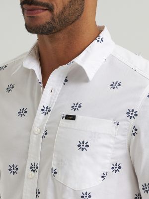 Men's Short Sleeve All Purpose Button Down Shirt in Indigo Geo