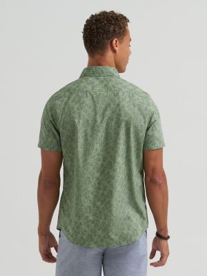 Men's Leaves Print One Pocket Button Down Shirt
