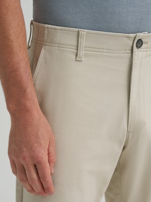 Men's Extreme Motion Relaxed Fit Khaki Pant (Big & Tall) in City Beige
