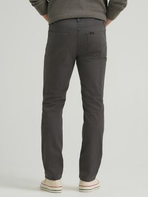 Men's Extreme Motion Slim Straight Twill Jean