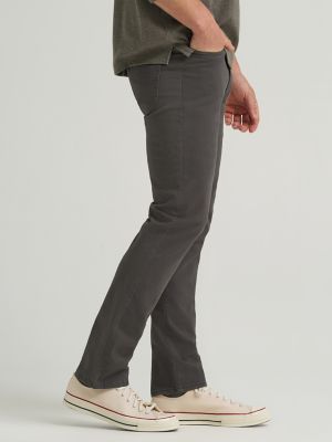 Men's Extreme Motion Slim Straight Twill Jean