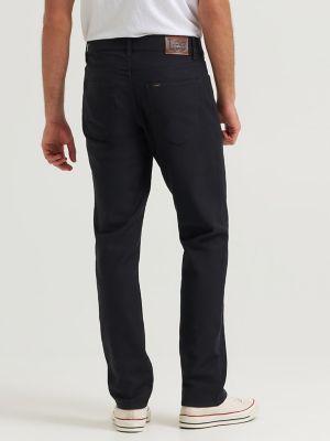 Men's Legendary Regular Taper Pant in Black