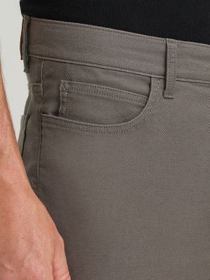 Men's Legendary Regular Taper Pant in Gunmetal