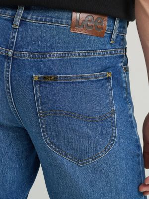 Men's Legendary Regular Straight Jean with Soft Age&trade;