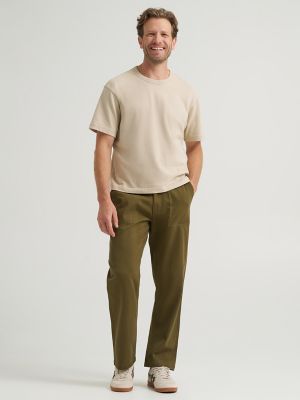Men's Legendary Relaxed Utility Pant in Dark Olive