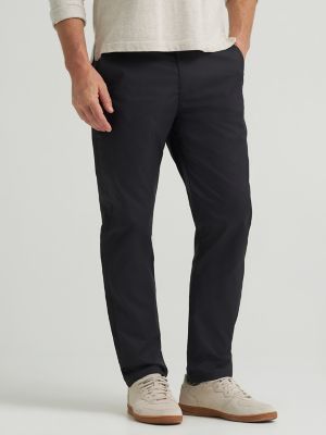 Men's Extreme Motion Regular Taper Chino Pant in Black
