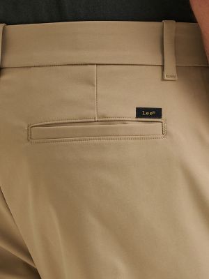 Men's Extreme Motion Regular Taper Chino Pant in Sand