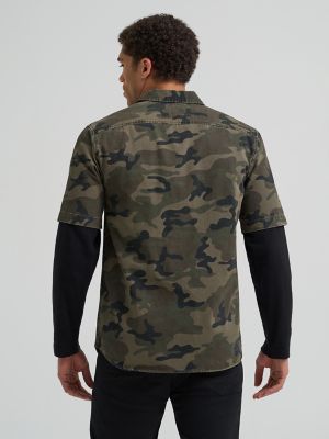 Men's Double Chest Patch Pocket Button Down Shirt in Dark Olive Camo alternative view