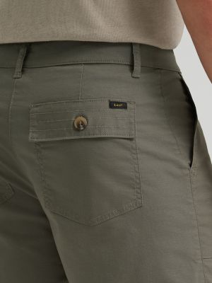 Men's Relaxed Utility Short in Lichen Olive alternative view 4