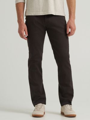 Men's Extreme Motion Straight Fit Tapered Leg Jean in Chocolate Torte alternative view