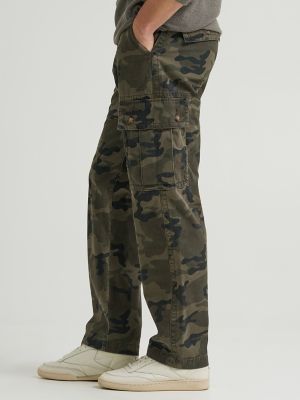 Men's Legendary Loose Straight Cargo Pant in Dark Olive Camo