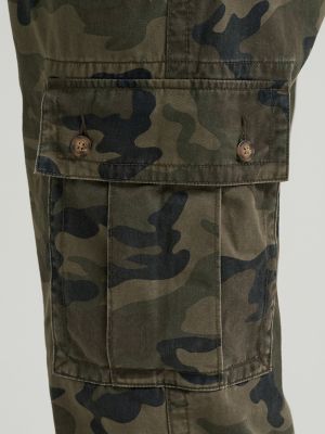 Men's Legendary Loose Straight Cargo Pant in Dark Olive Camo