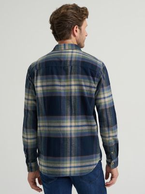 Men's Legendary All Purpose Flannel Shirt in Rivet Navy Sea Spray Plaid
