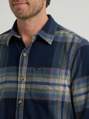 Men's Legendary All Purpose Flannel Shirt in Rivet Navy Sea Spray Plaid