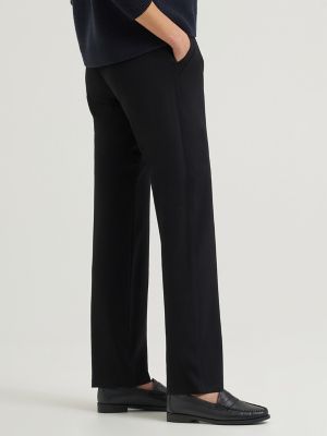 Women's Heritage Straight Leg Knit Pant in Black