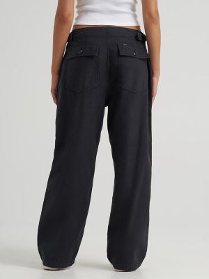 Women's High Rise Loose Utility Pant in Washed Black