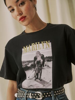 Women's Lee&reg; x Marilyn Monroe Girlfriend Tee in Black Beauty
