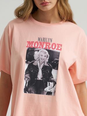 Women's Lee&reg; x Marilyn Monroe Girlfriend Tee in Peach Bud