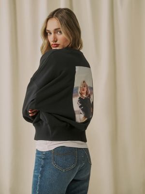 Women's Lee&reg; x Marilyn Monroe Crew Sweatshirt in Black Beauty