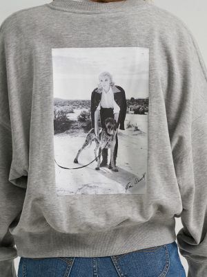 Women's Lee&reg; x Marilyn Monroe Crew Sweatshirt in Mid Grey Mele